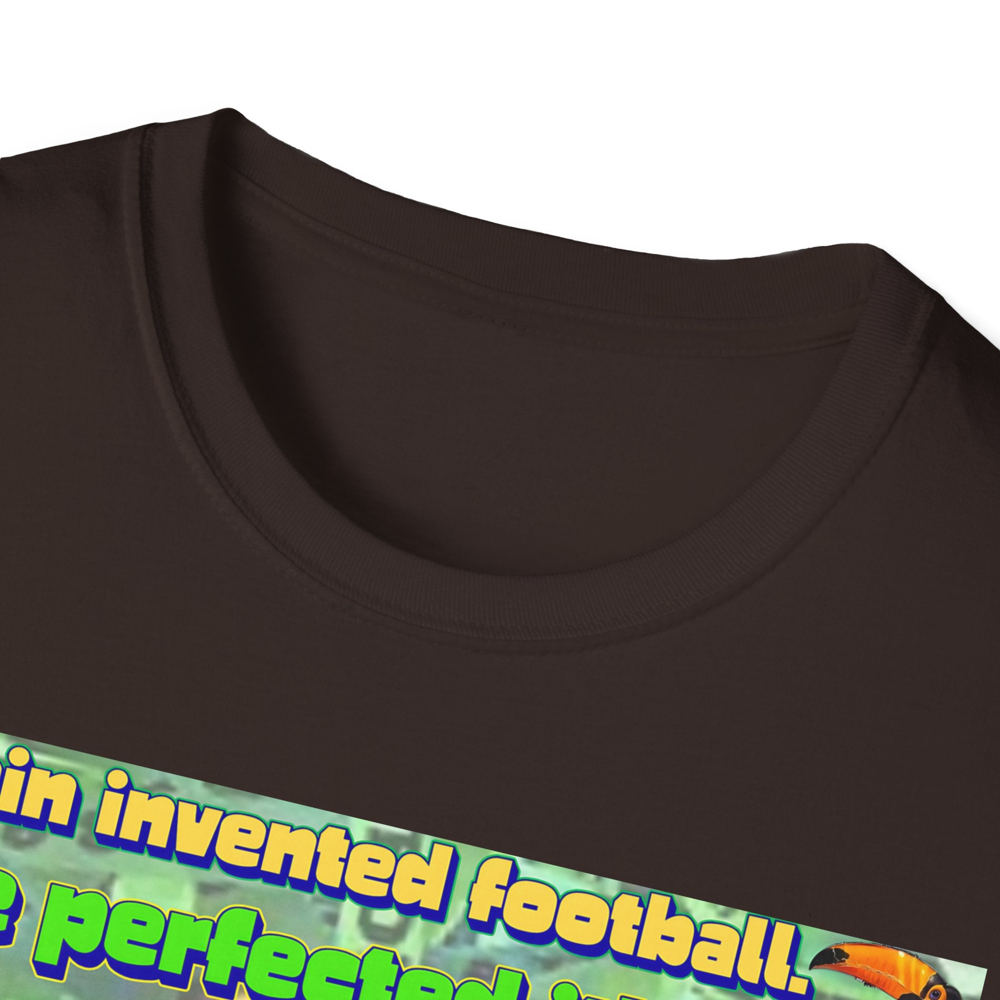 Unisex Graphic T-Shirt | Brasil x Britain - O jogo nasceu lá, mas o Brasil o elevou a outro patamar!