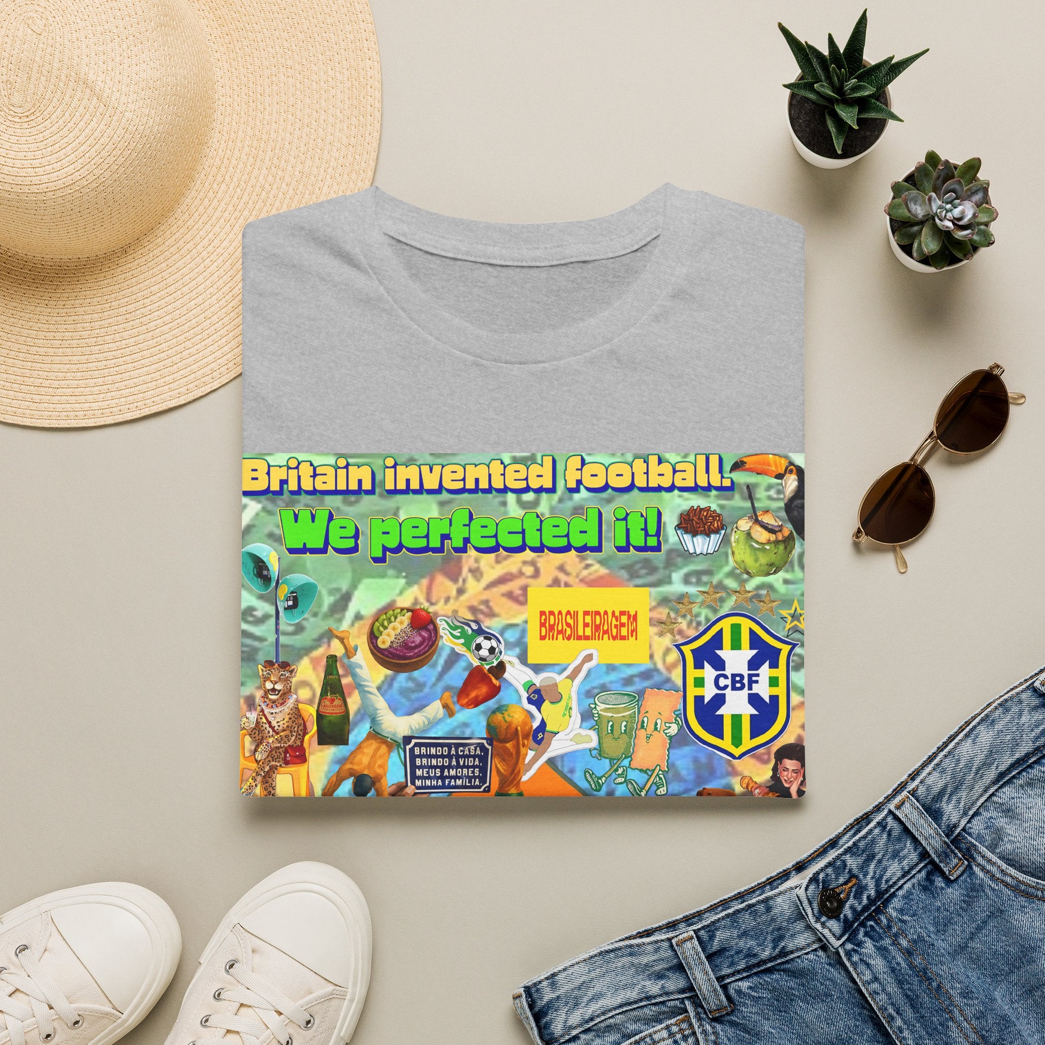 Unisex Graphic T-Shirt | Brasil x Britain - O jogo nasceu lá, mas o Brasil o elevou a outro patamar!